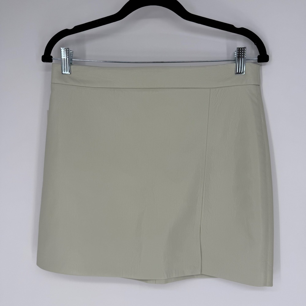 ARITZIA WILFRED PATIO MINI FAUX LEATHER SKIRT RAINWASH GREEN NWT SZ 10 PREPPY